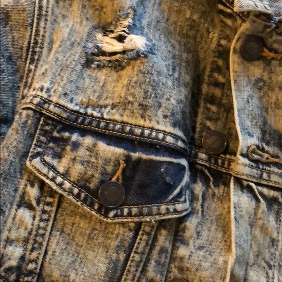 Oversized jean jacket - Picture 2 of 5